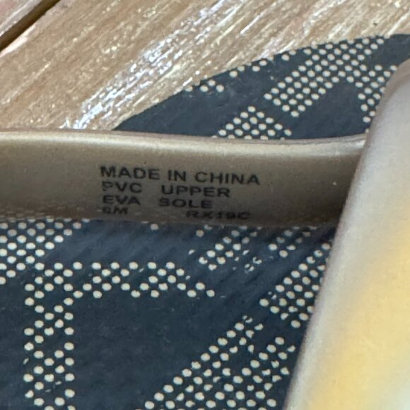 Women's Michael Kors Jet Set Signature Flip Flops Brown/Gold Logo Size 6 - Picture 11 of 12